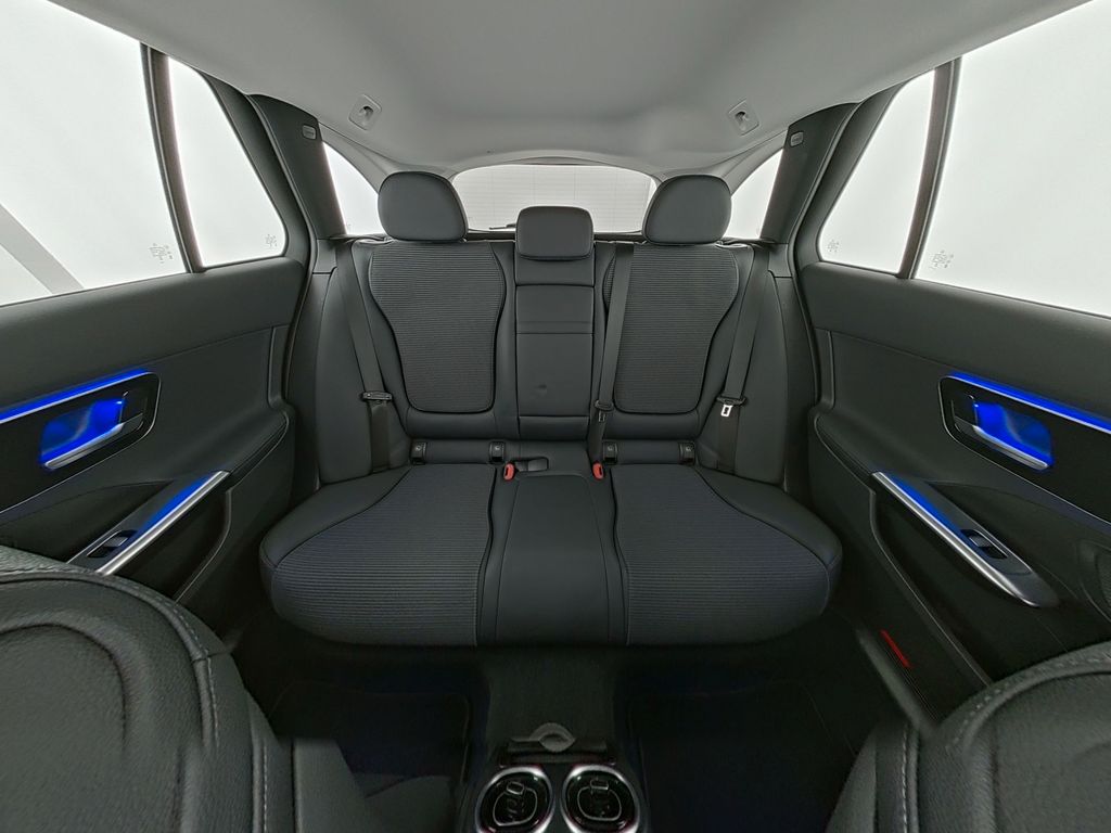 Mercedes-Benz C 200 2024