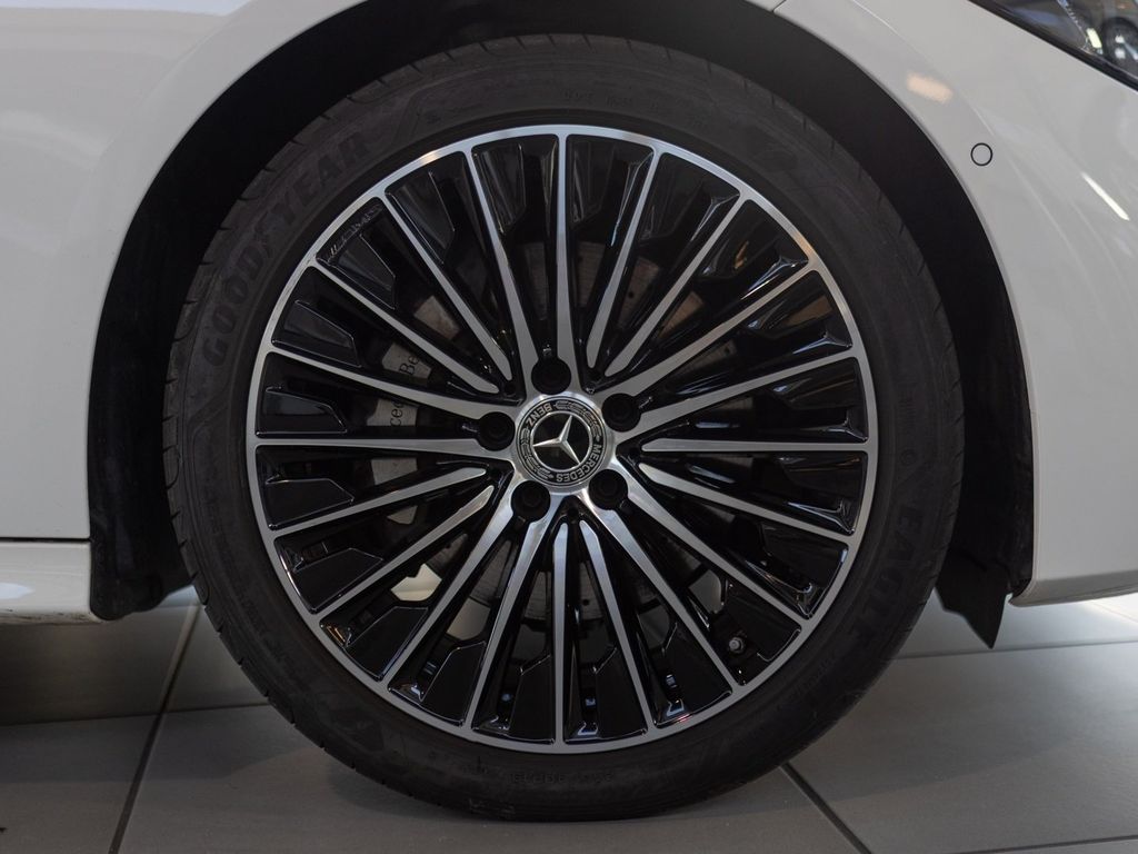 Mercedes-Benz CLE 200 2024