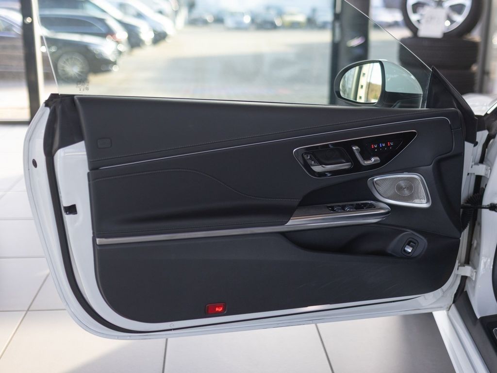 Mercedes-Benz CLE 200 2024