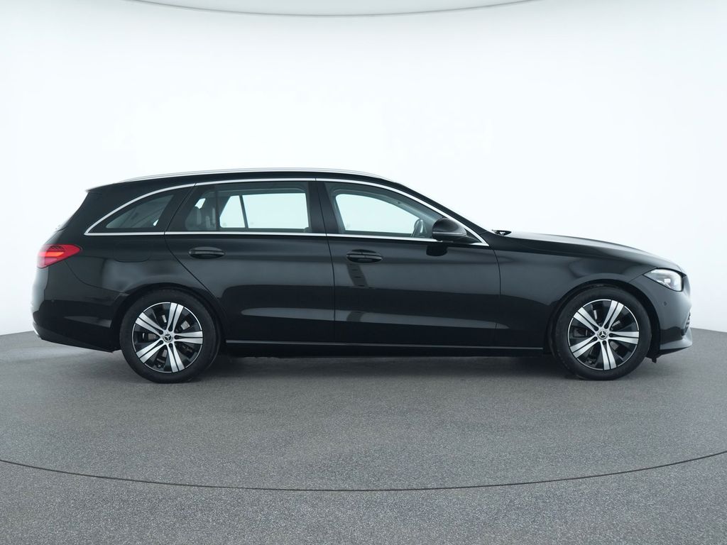 Mercedes-Benz C 200 2024