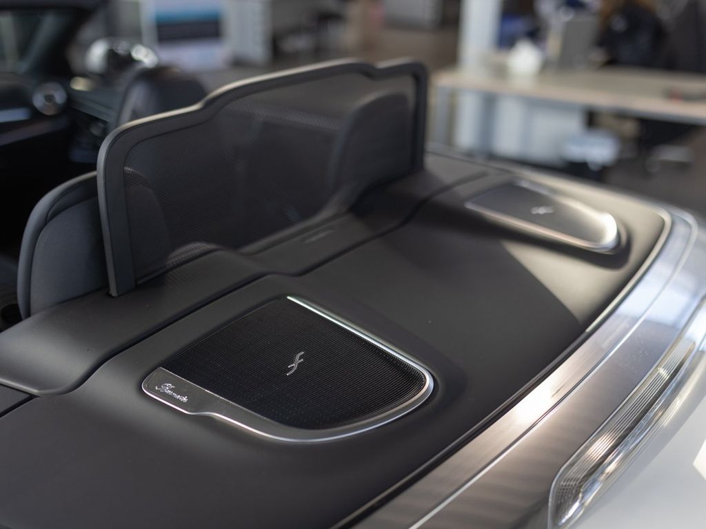 Mercedes-Benz CLE 200 2024