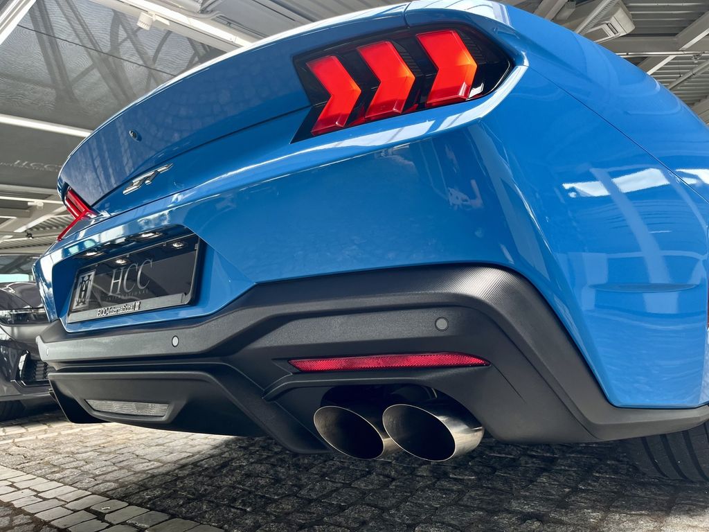 Ford Mustang 2025