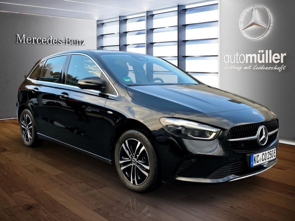 Mercedes-Benz B 250 2025