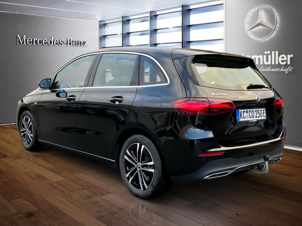 Mercedes-Benz B 250 2025