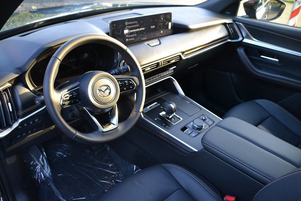 Mazda CX-60 2025