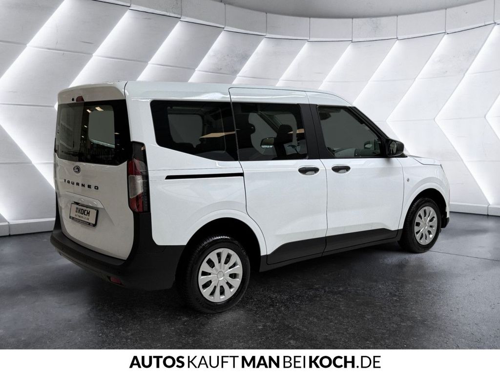 Ford Tourneo Courier 2025