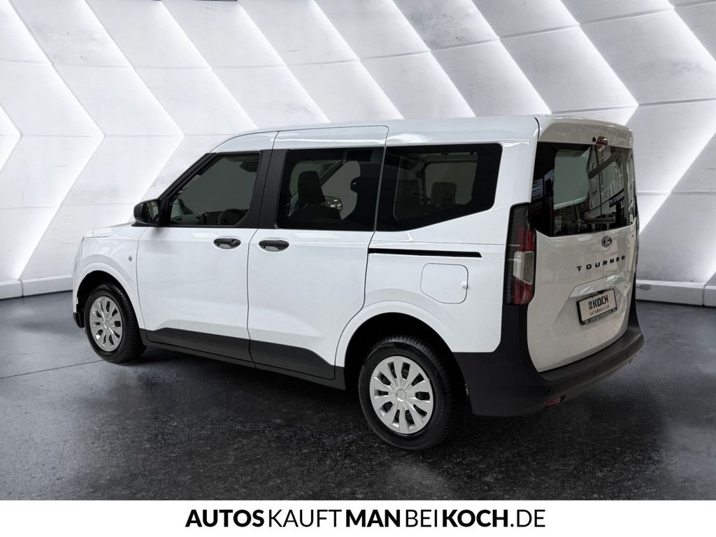 Ford Tourneo Courier 2025