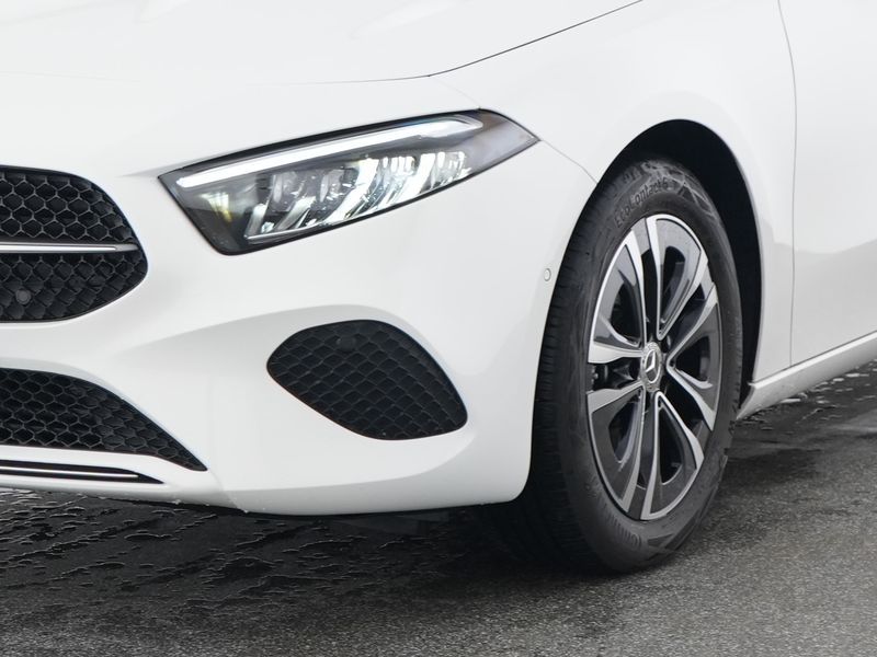 Mercedes-Benz A 180 2024