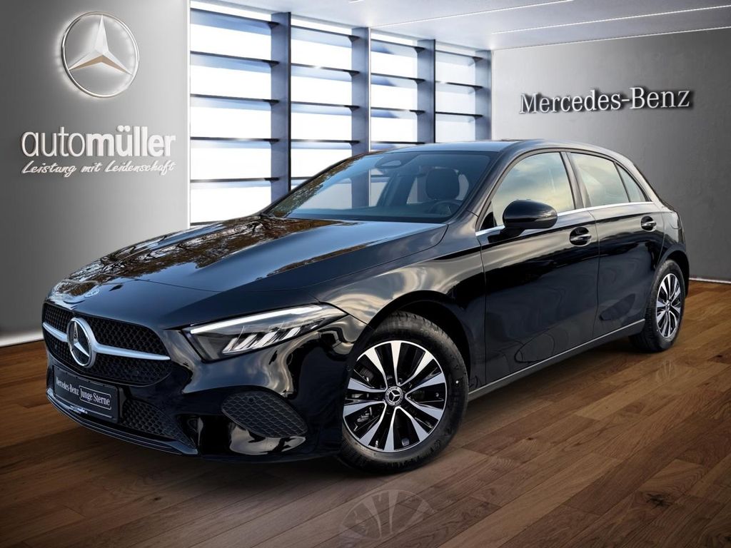 Mercedes-Benz A 180 2025