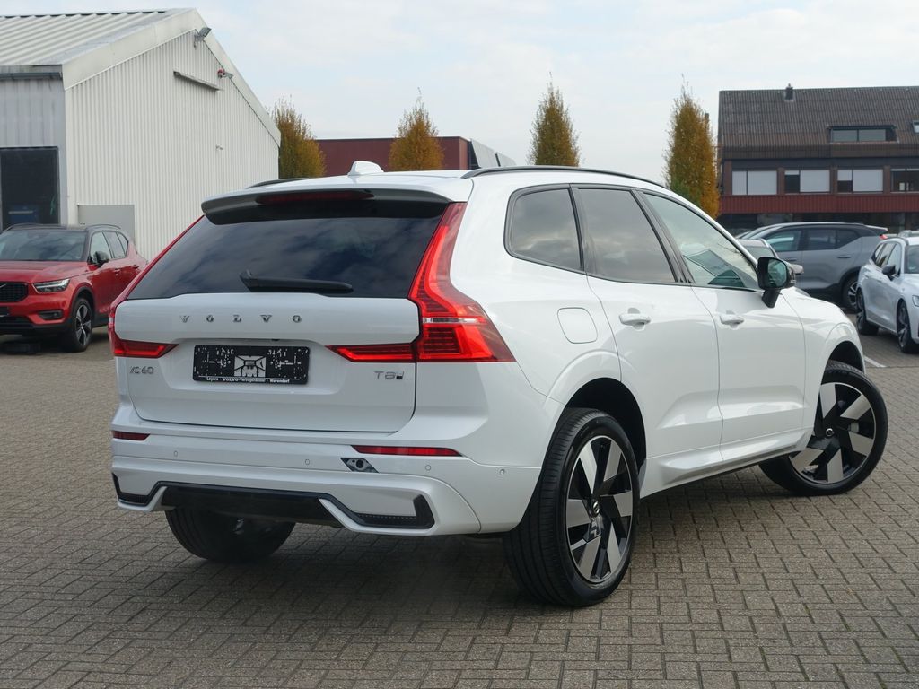 Volvo XC60 2025