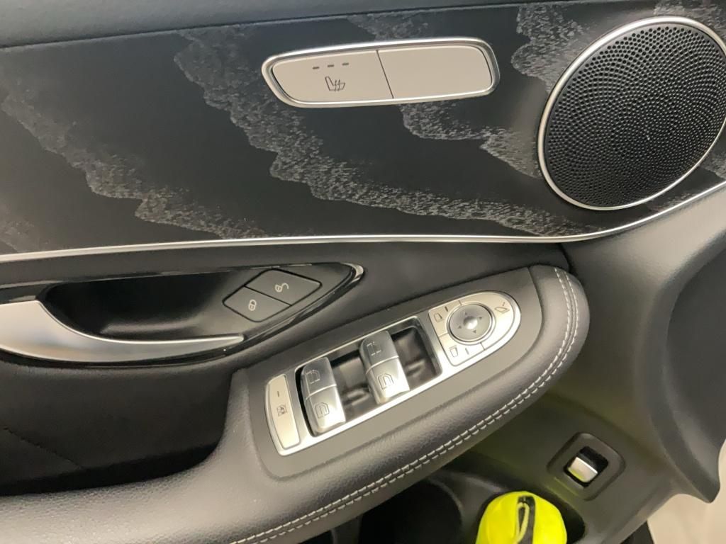 Mercedes-Benz GLC 300 2022