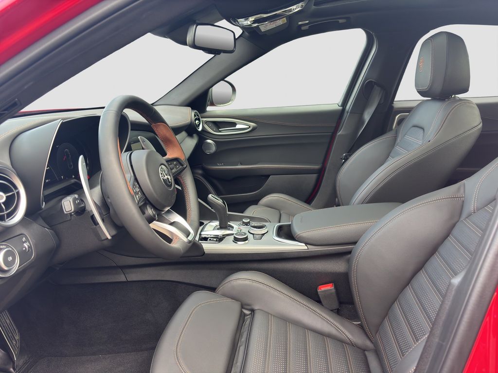 Alfa Romeo Giulia 2025