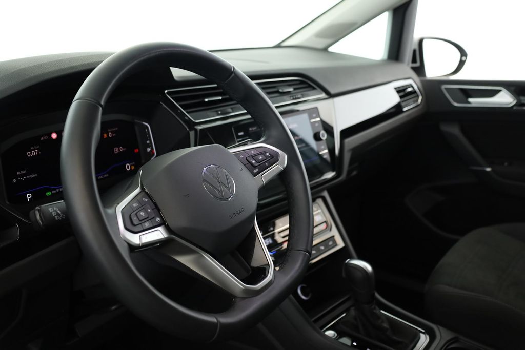 Volkswagen Touran 2025