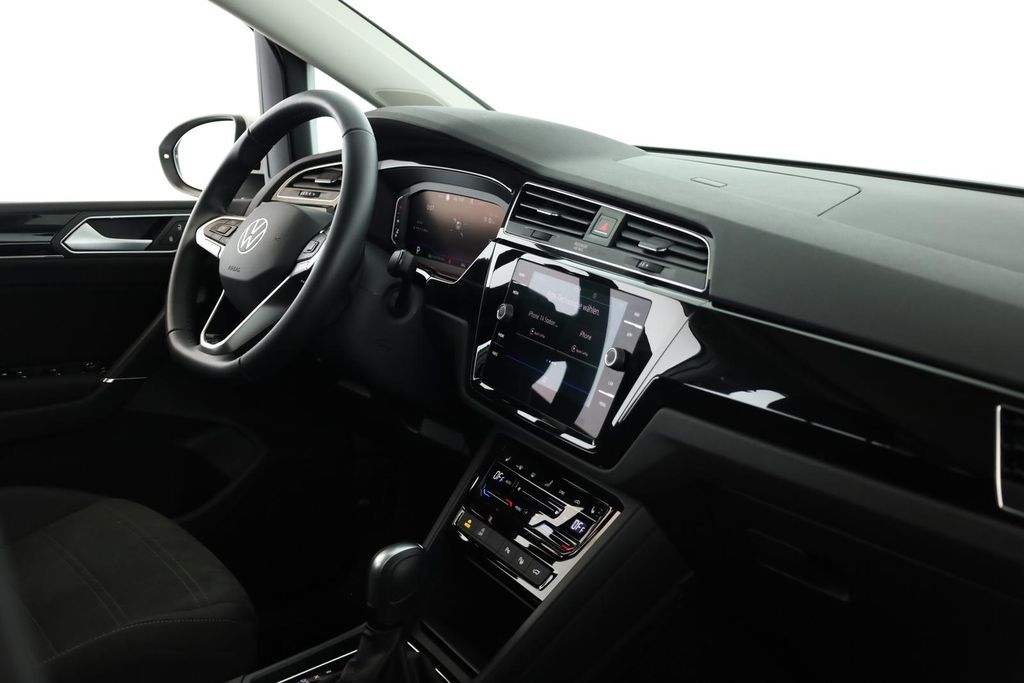 Volkswagen Touran 2025