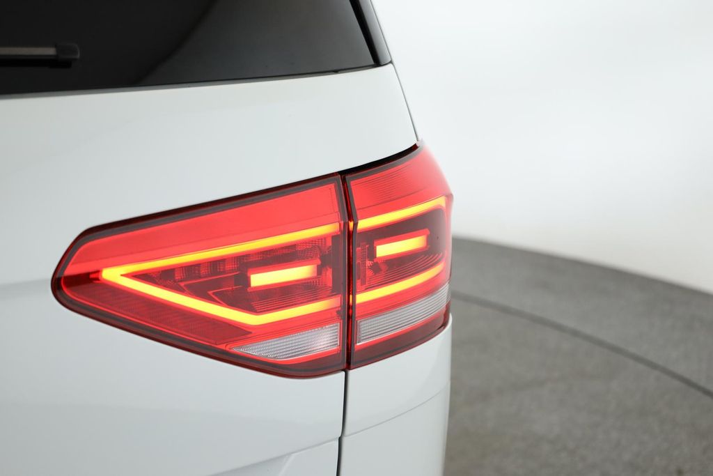 Volkswagen Touran 2025