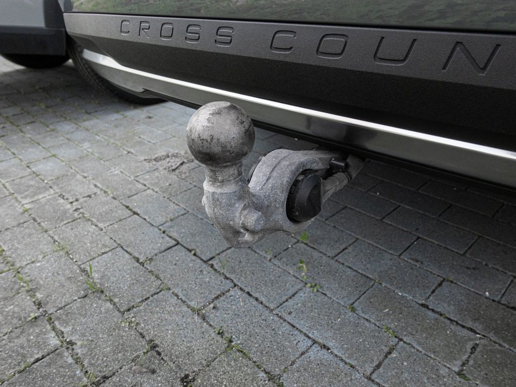 Volvo V60 Cross Country 2023