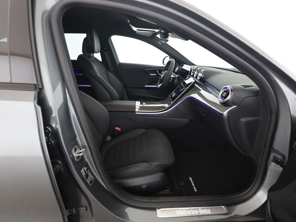 Mercedes-Benz C 220 2025