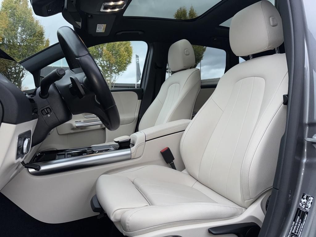 Mercedes-Benz B 220 2022