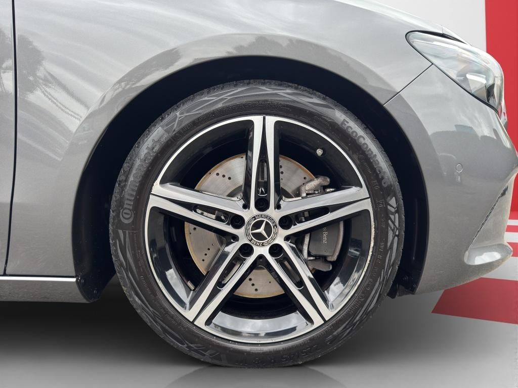 Mercedes-Benz B 220 2022