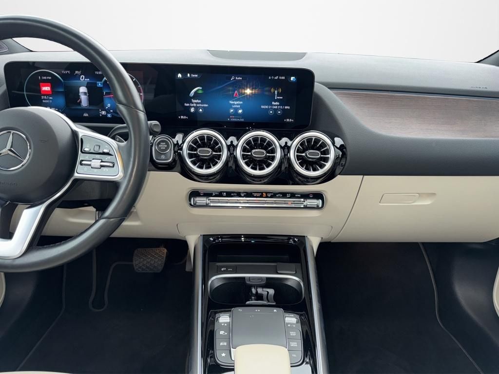 Mercedes-Benz B 220 2022