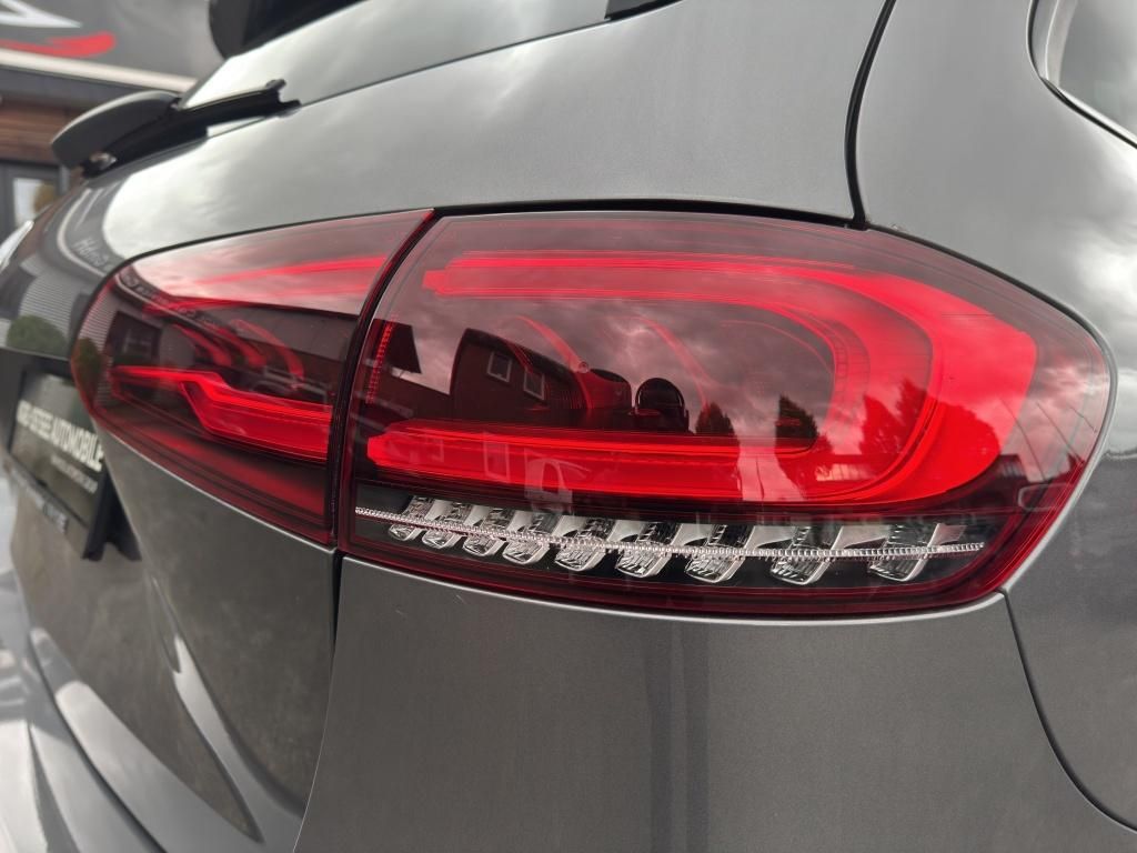 Mercedes-Benz B 220 2022