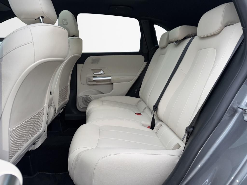 Mercedes-Benz B 220 2022