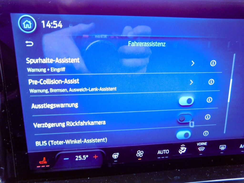 Ford Tourneo Custom 2025