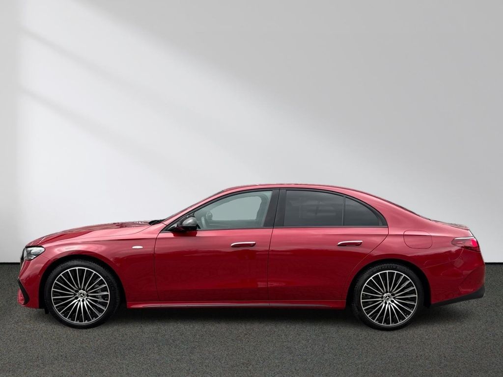 Mercedes-Benz E 300 2025