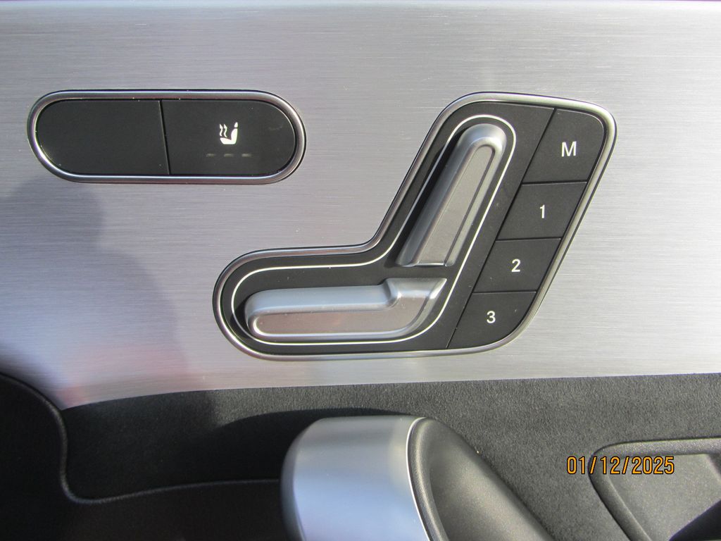 Mercedes-Benz A 250 2021