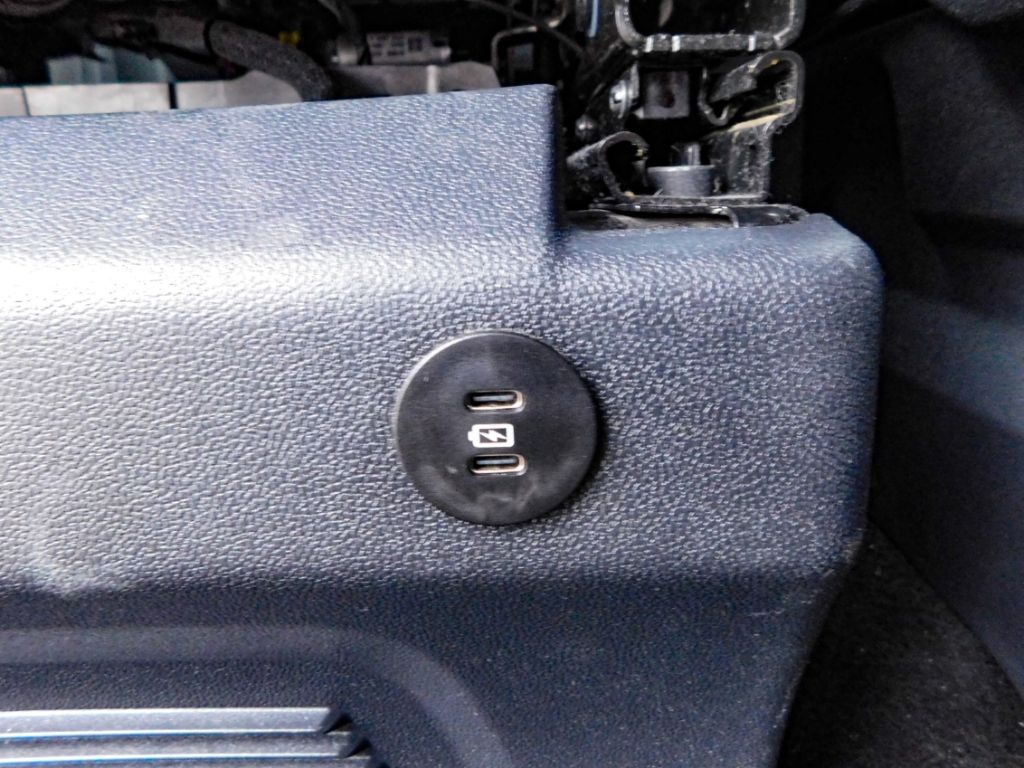 Ford Tourneo Custom 2025