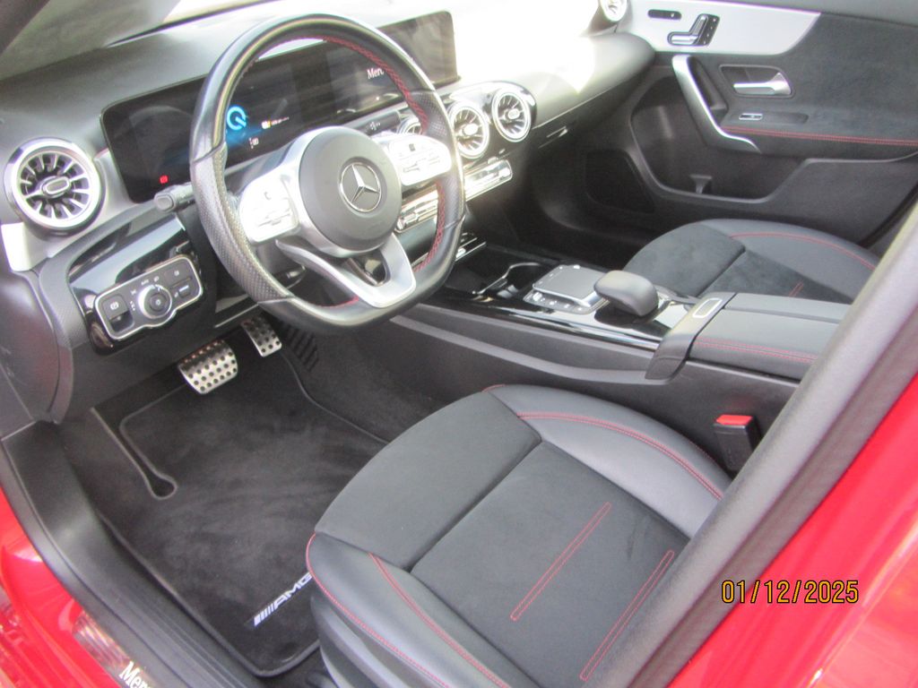 Mercedes-Benz A 250 2021