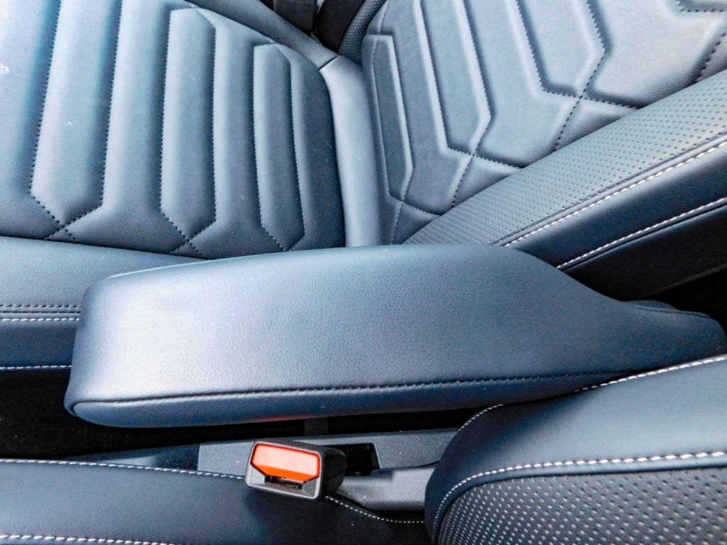 Ford Tourneo Custom 2025