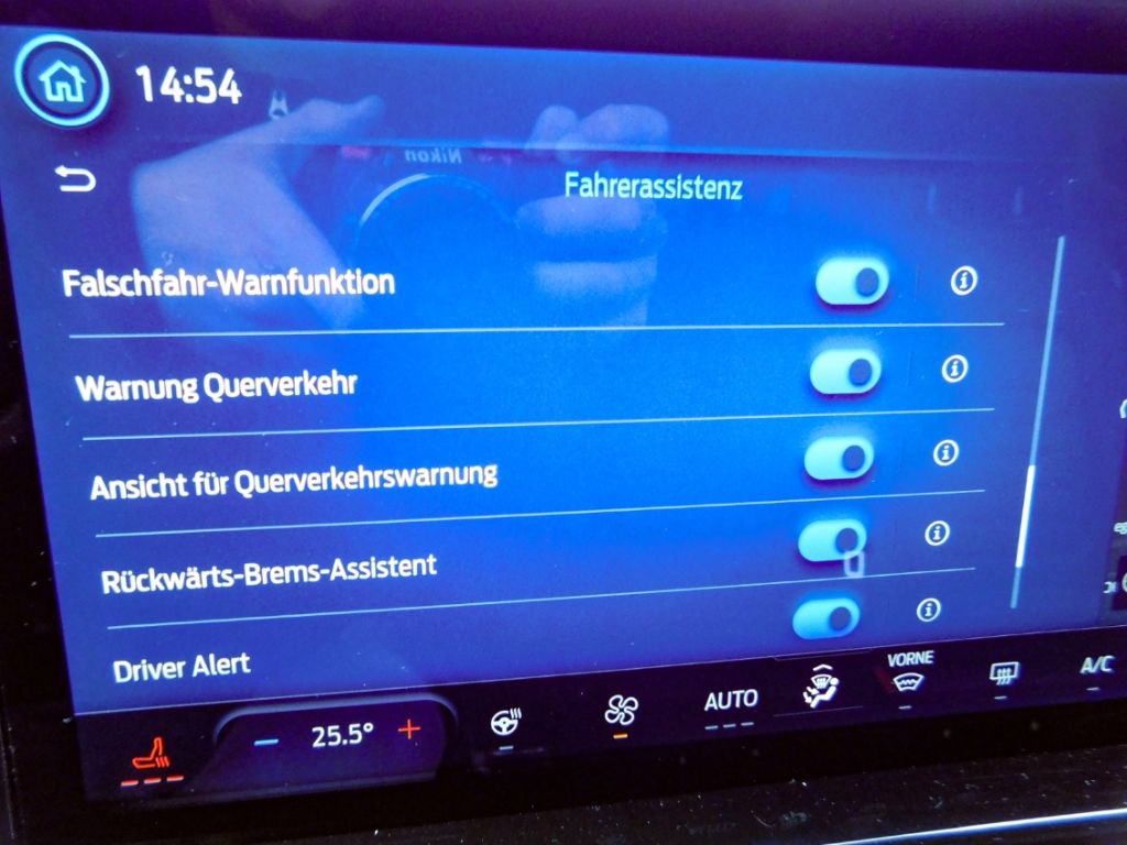 Ford Tourneo Custom 2025