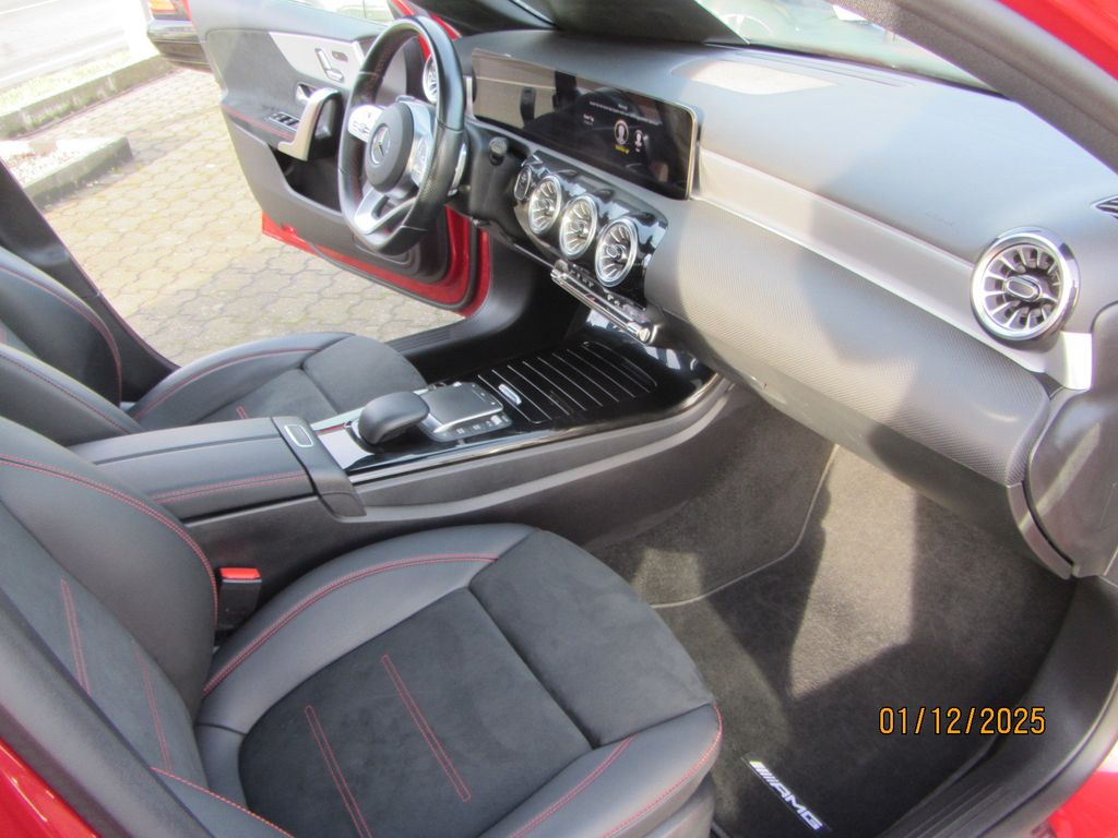 Mercedes-Benz A 250 2021