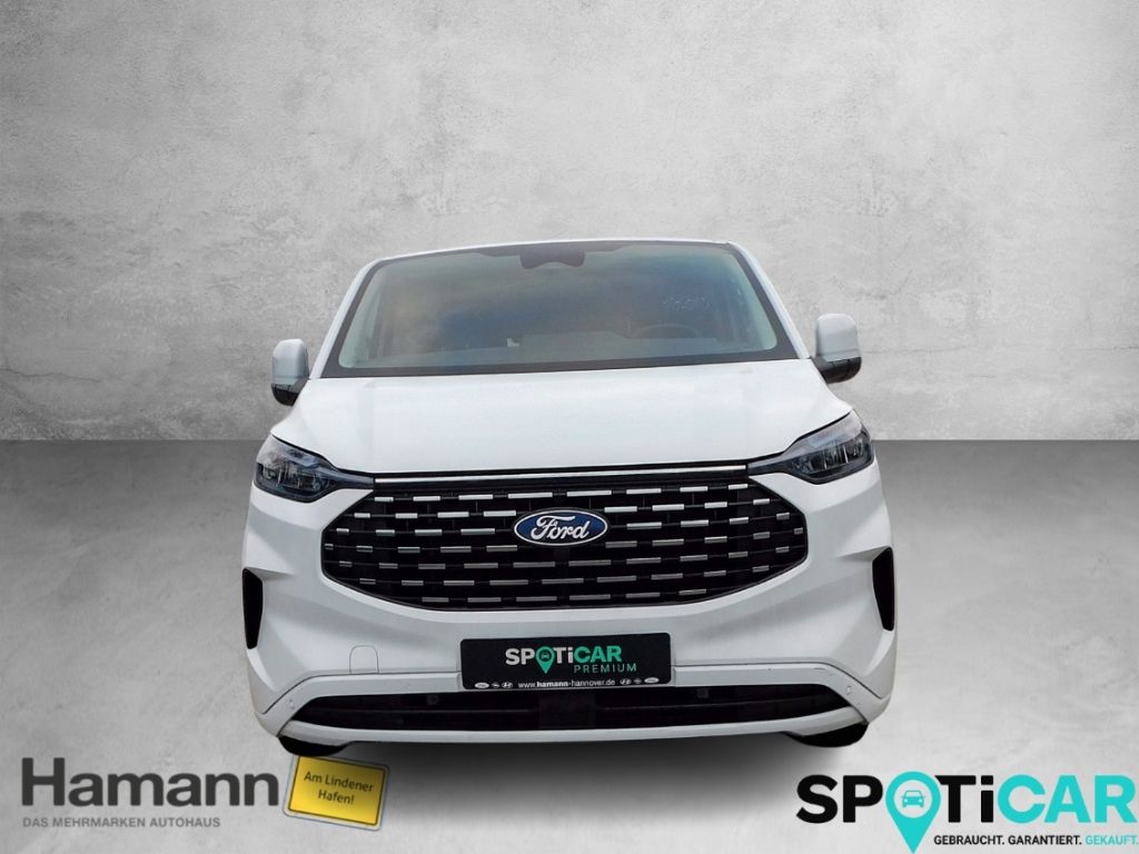 Ford Tourneo Custom 2025