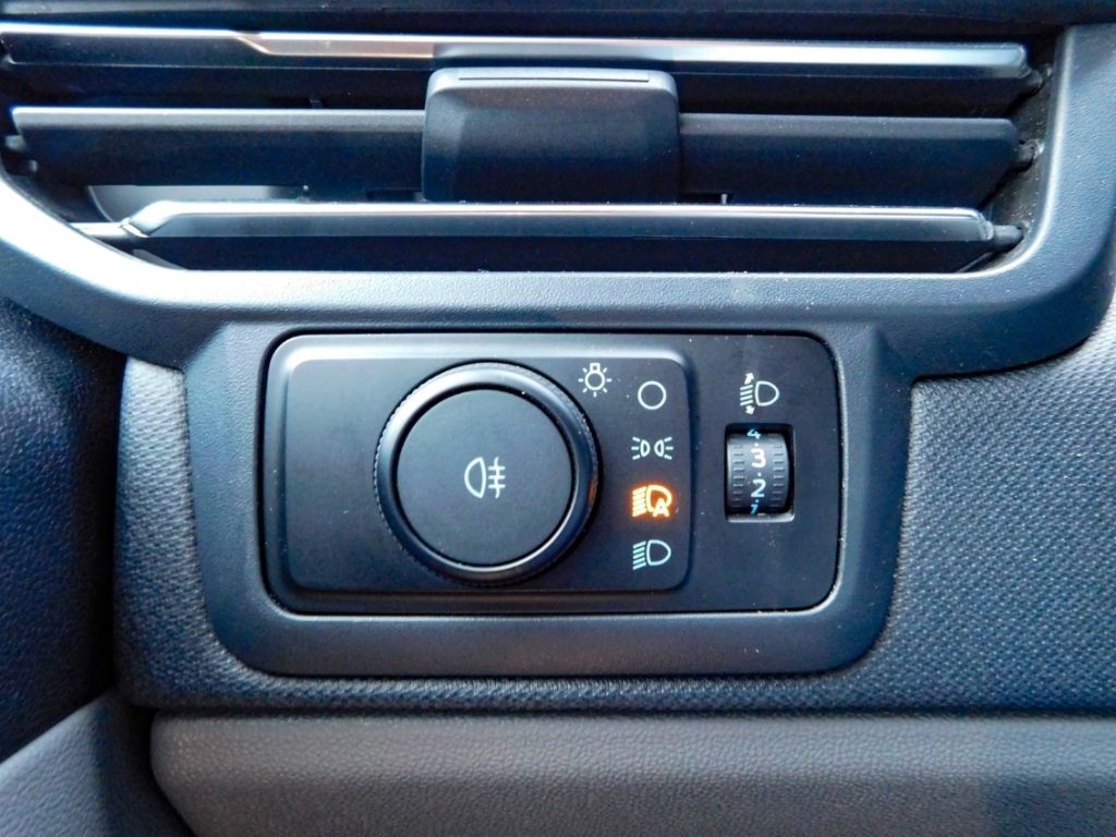 Ford Tourneo Custom 2025