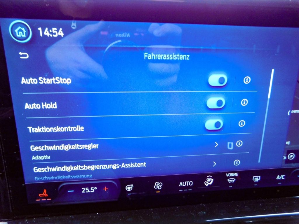 Ford Tourneo Custom 2025