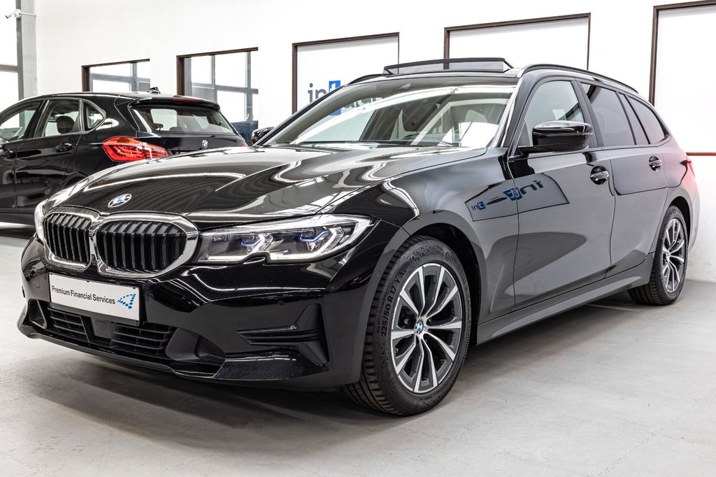 BMW 320 2021