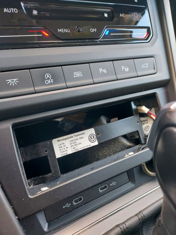 Volkswagen Touran 2023