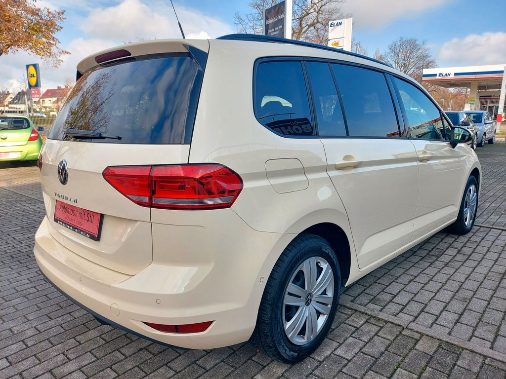 Volkswagen Touran 2023