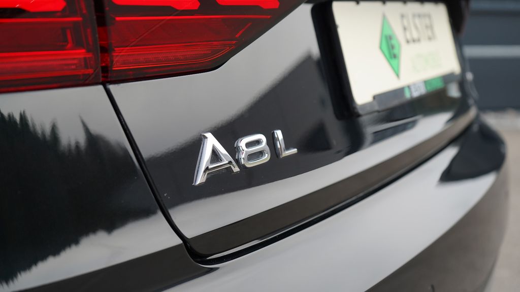 Audi A8 2022