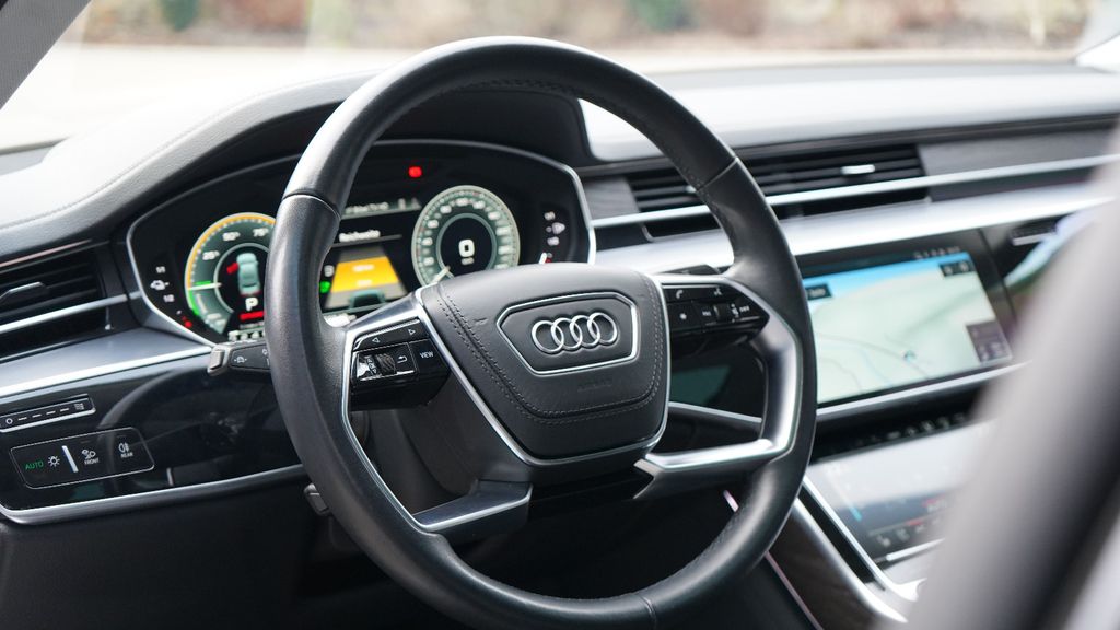 Audi A8 2022