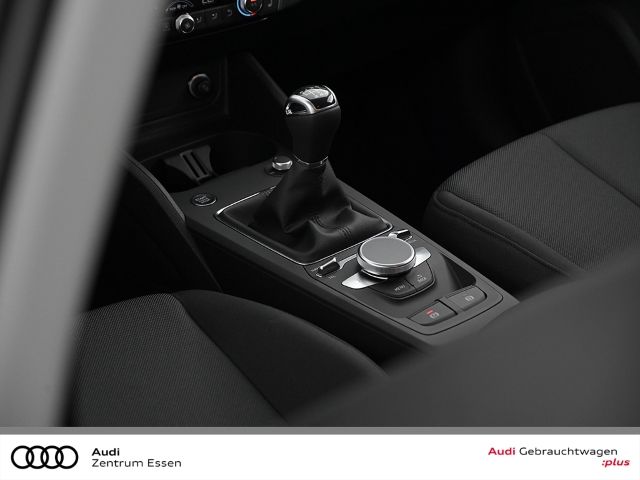 Audi Q2 2024