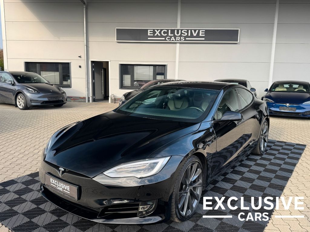 Tesla Model S 2020