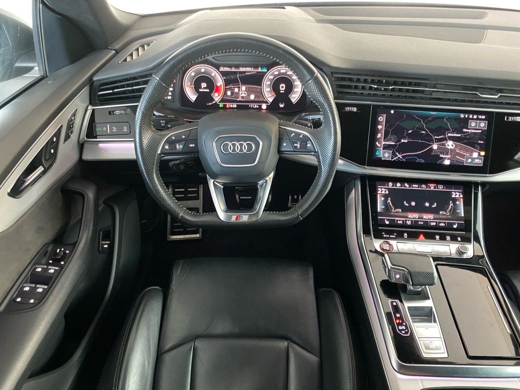 Audi SQ8 2021