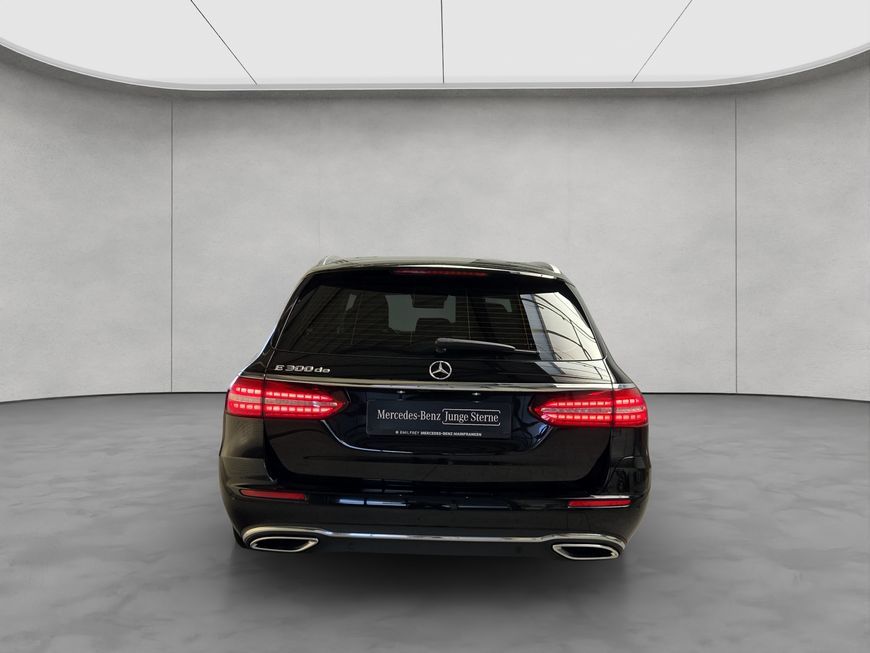 Mercedes-Benz E 300 2021