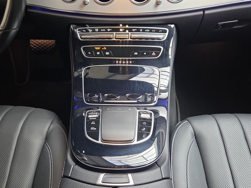 Mercedes-Benz E 300 2021