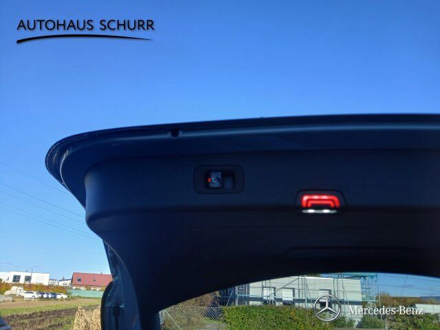 Mercedes-Benz E 220 2025