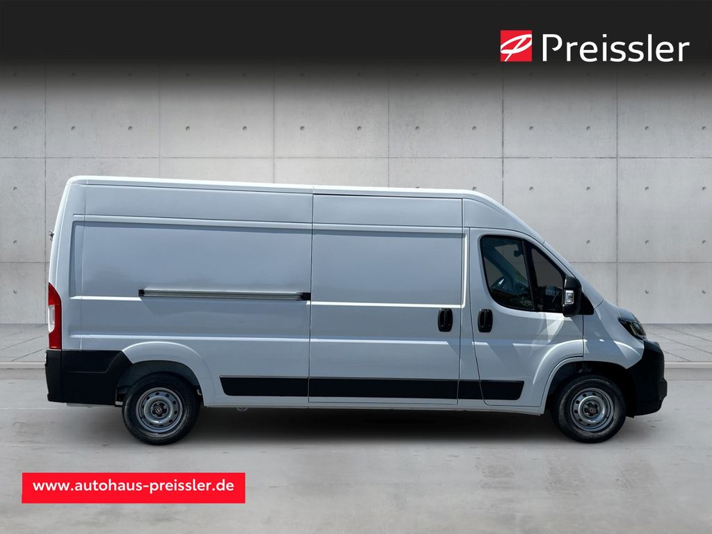 Toyota Proace Max 2024