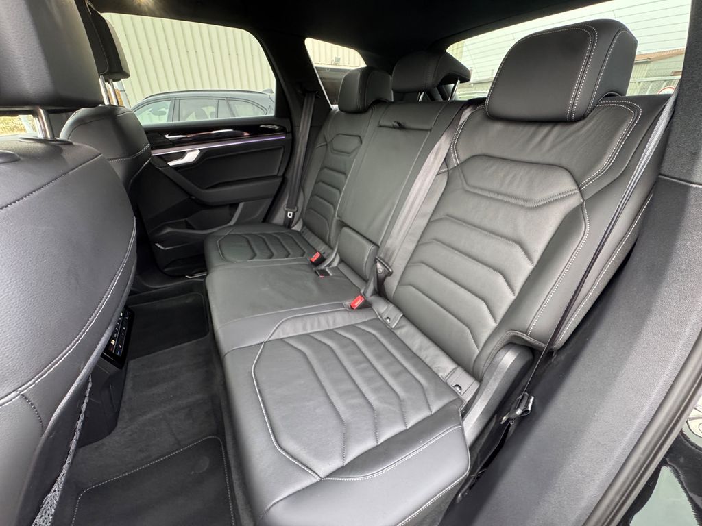 Volkswagen Touareg 2025